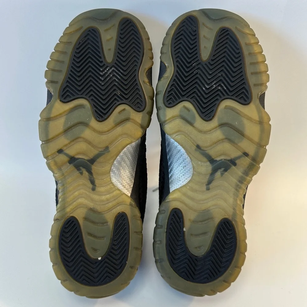 Nike Air Jordan Future‎ Low Top 724813-005 Black Basketball Shoes Youth 7Y